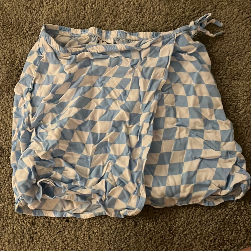 Cute, blue and white skirt